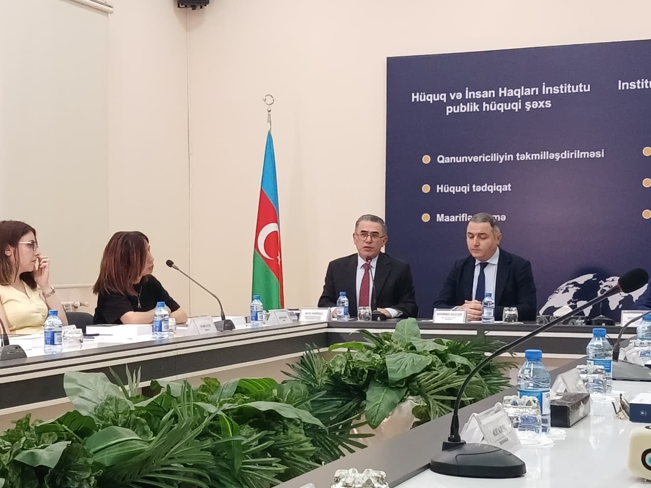 Jurnalistlər üçün insan hüquqlarına dair maarifləndirici sessiya keçirildi (FOTO)