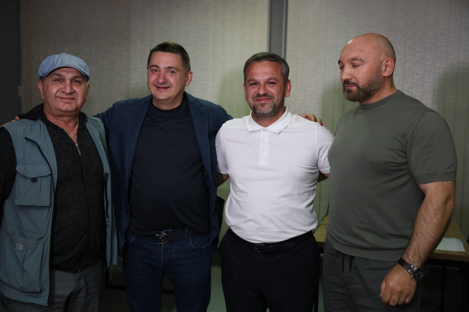Azərbaycanlı bu ölkədə şəhər meri seçildi (FOTO)