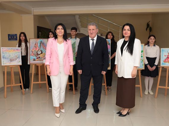 Deputat Elnarə Akimovanın təşəbbüsü ilə alimlər və yazarlar məktəblilərlə görüşdü (FOTO)