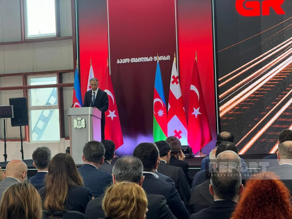 BTQ dəmir yolu xəttinin modernləşdirilmədən sonra rəsmi açılışı keçirildi (FOTO)