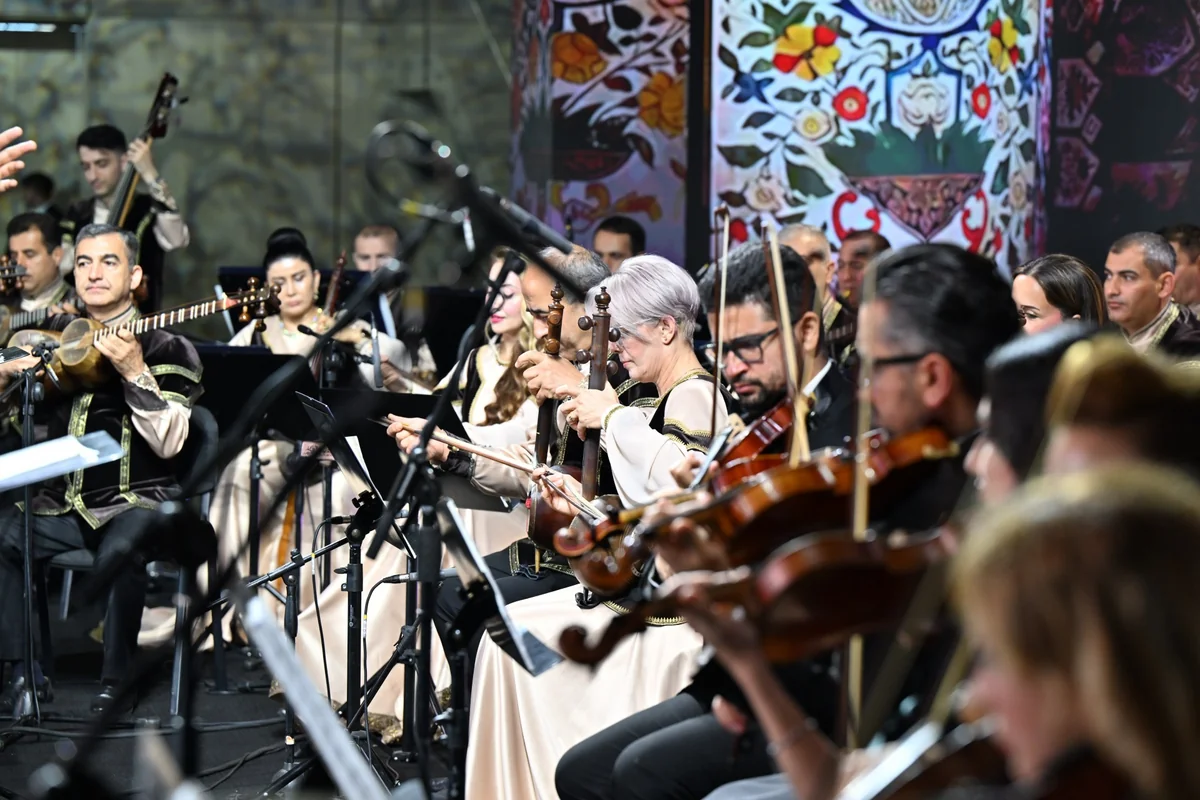 İlham Əliyevin adından Türkmənistan Prezidentinin şərəfinə dövlət ziyafəti verildi (FOTO)