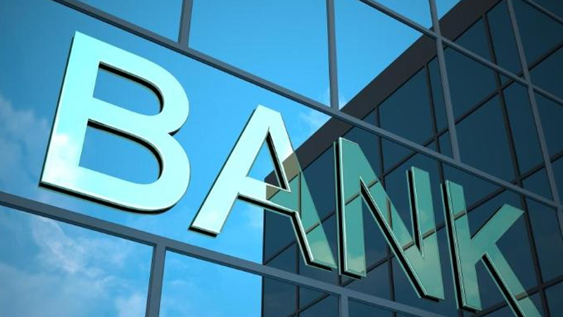Ləğv olunan 17 bankın 17,3 milyon manat vergi borcu var (SİYAHI)