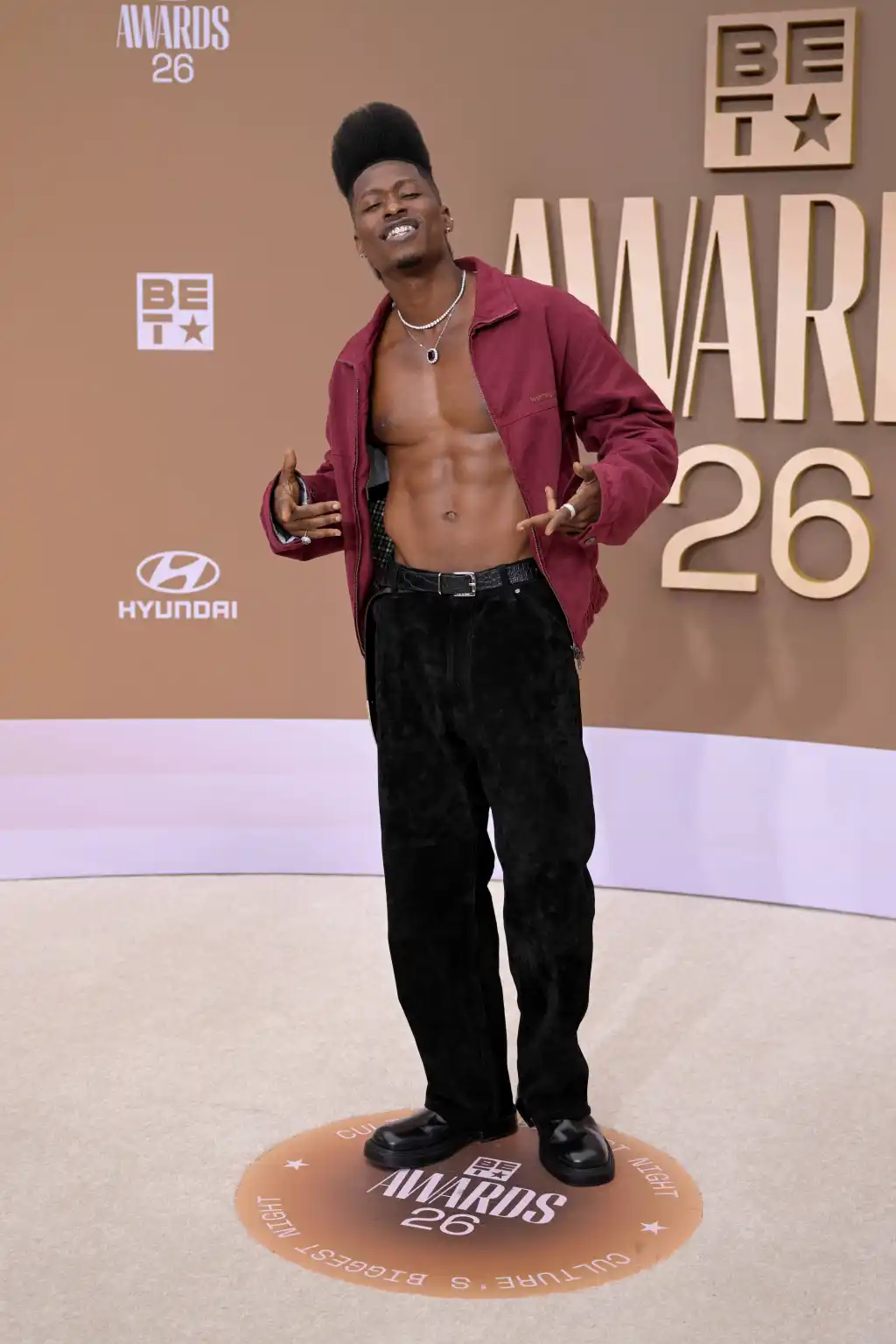 BET Awards 2026: Los-Ancelesdə qırmızı xalının ən parlaq obrazları (FOTOLAR)