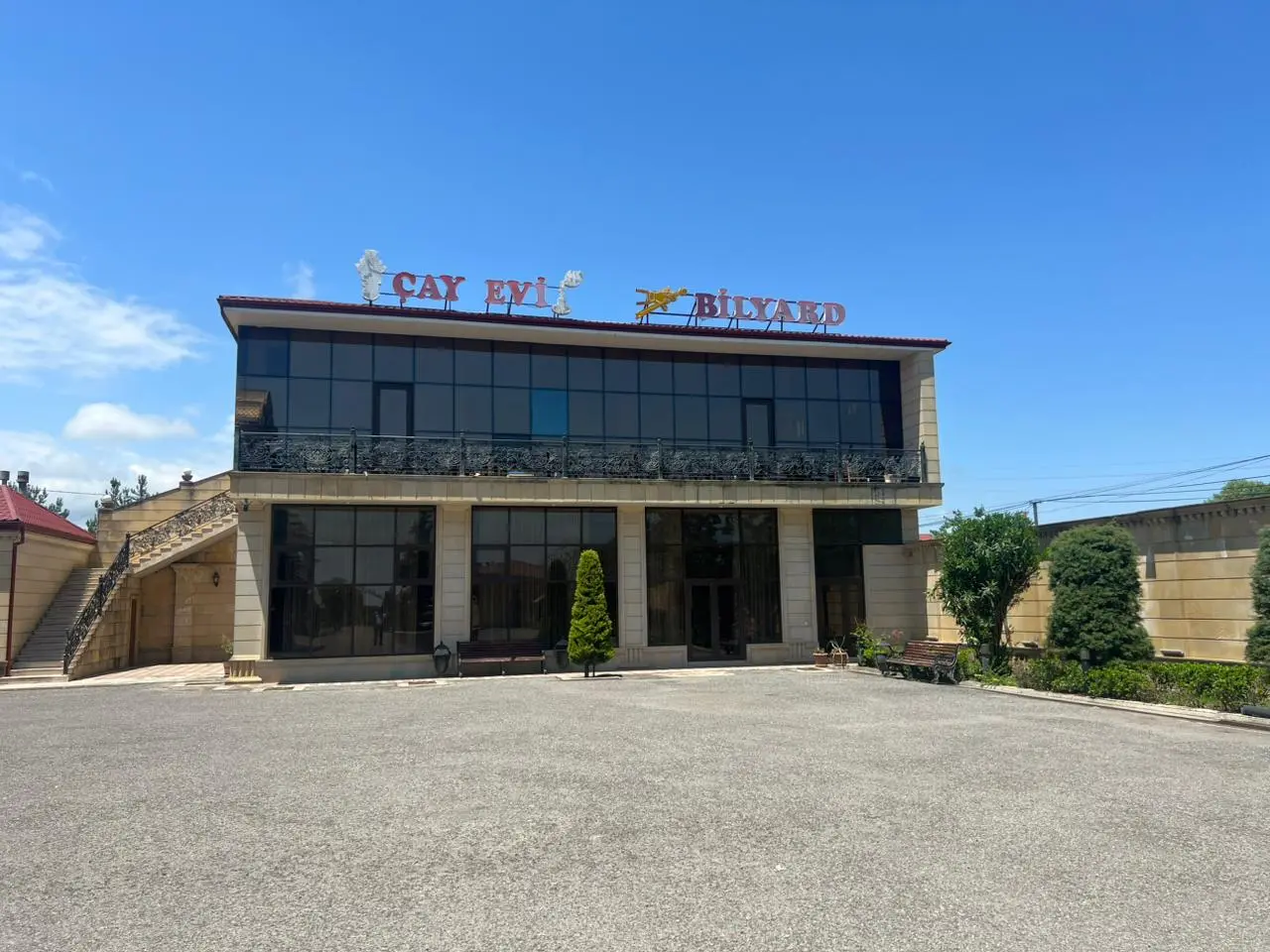 Azərbaycanda 5,3 milyonluq restoran müsadirə olundu (FOTO)