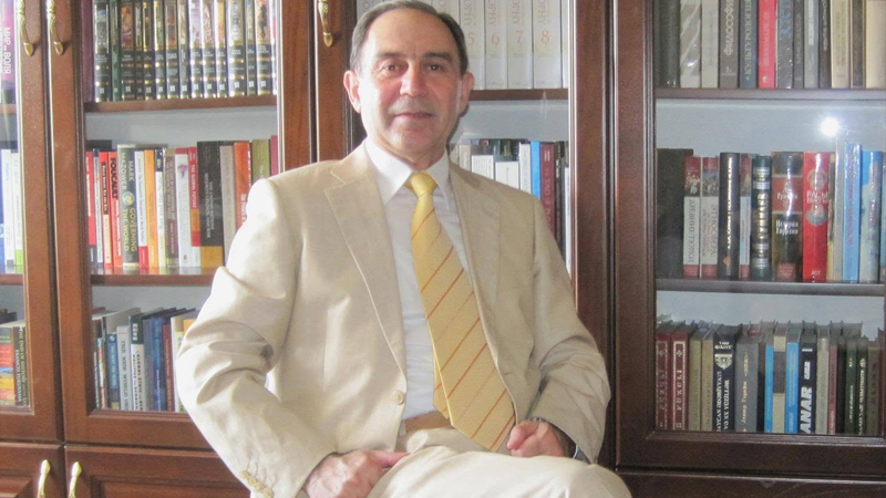 Böyük Yolda Büdrəmələr (Esse)