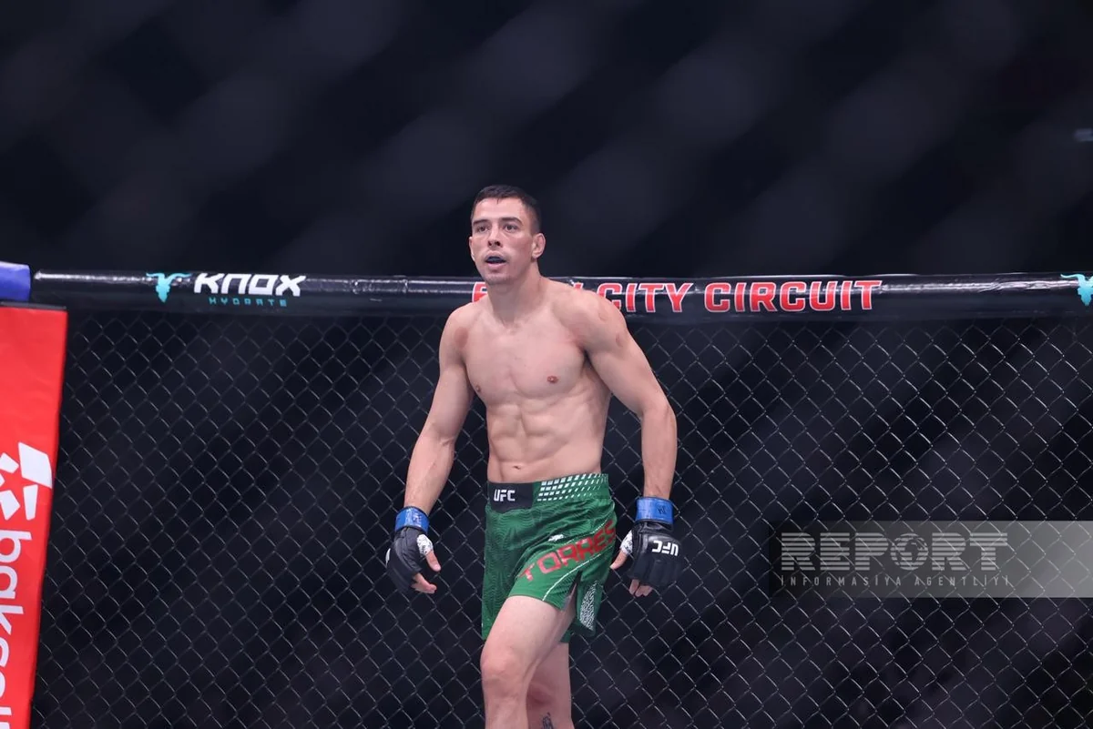 UFC: Rafael Fiziyev Bakıdakı əsas döyüşdə qələbə qazandı (FOTO)