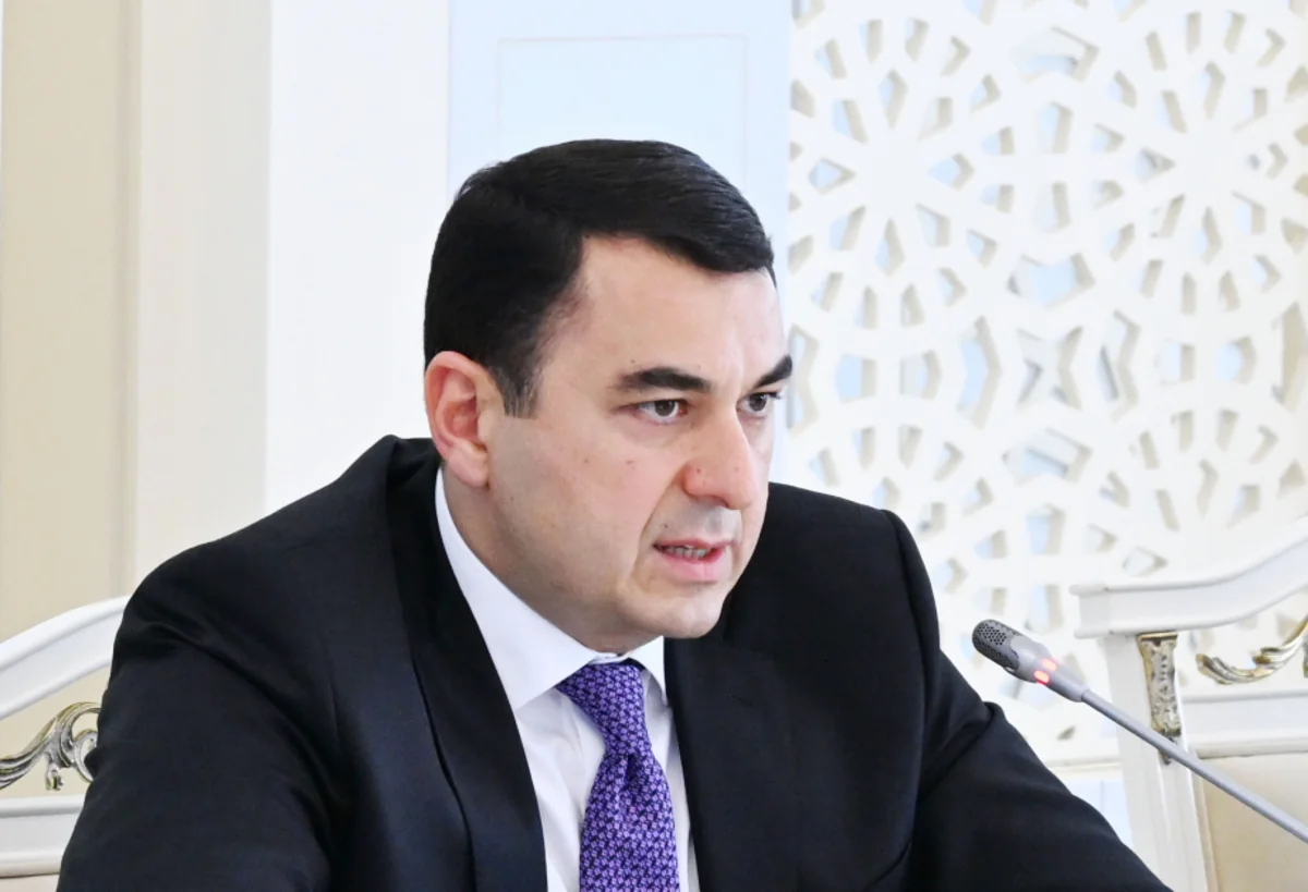 Nazir kitabxanalarla bağlı vəziyyətin müzakirəsi üçün Milli Məclisə gəldi Nazir kitabxanalarla bağlı vəziyyətin müzakirəsi üçün Milli Məclisə gəldi