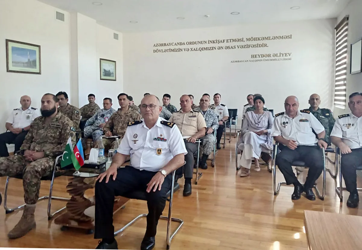 Pakistan MMU-nun nümayəndə heyəti Azərbaycan HDQ-ni ziyarət etdi (FOTO)