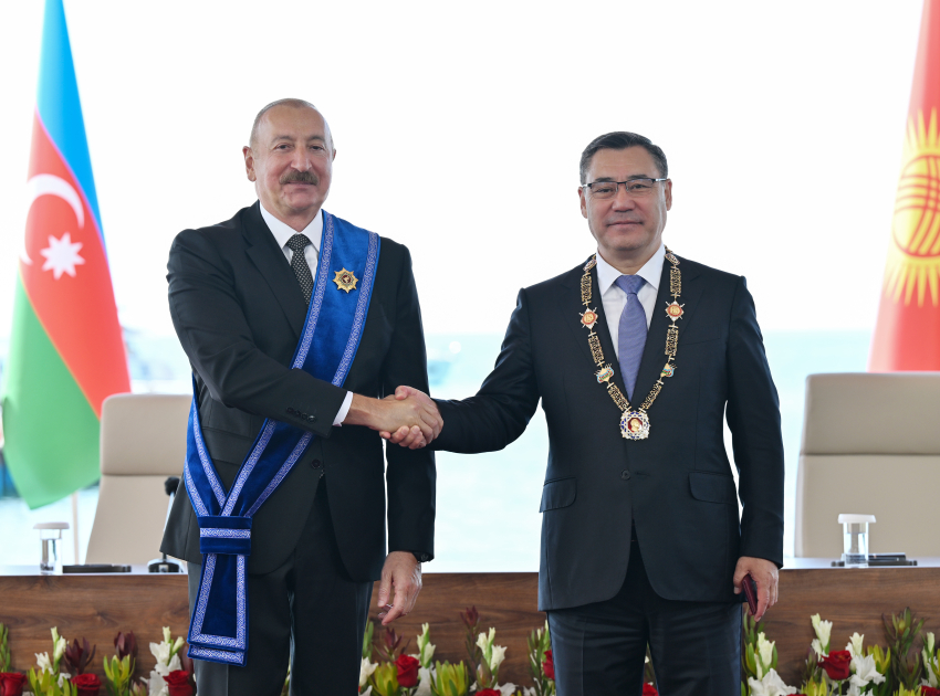 Azərbaycan və Qırğızıstan prezidentlərinin təltifolunma mərasimi keçirildi (FOTO)