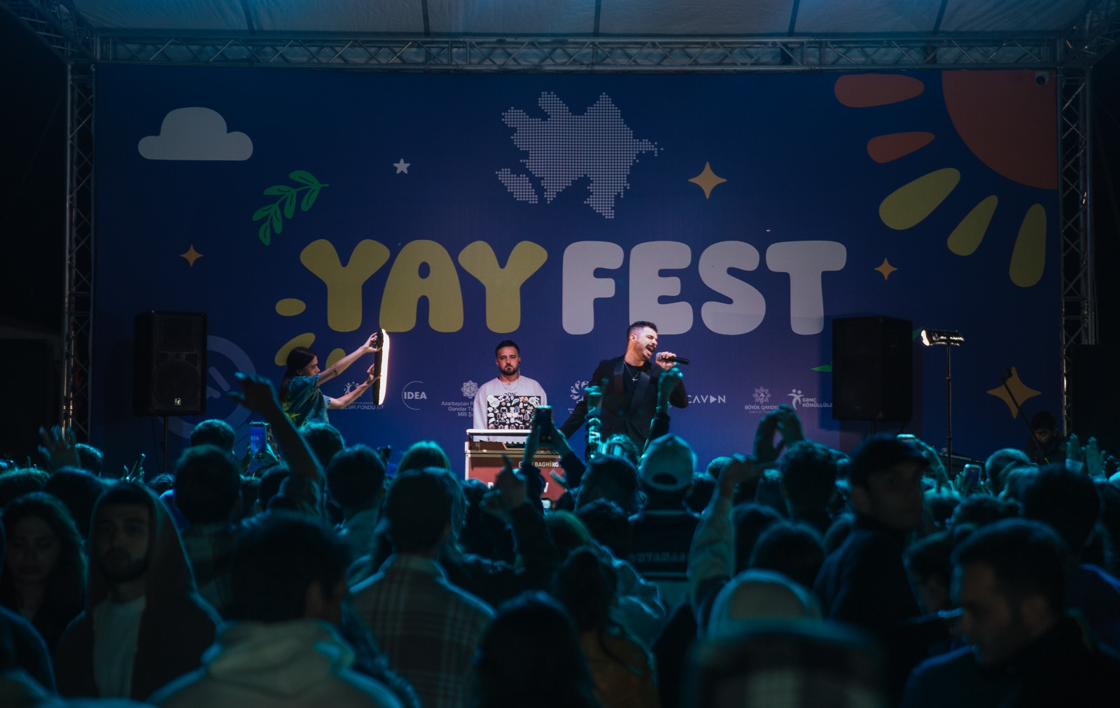 Yay Fest-də media və rəqəmsal savadlılığa həsr olunan düşərgə keçirildi (FOTO)