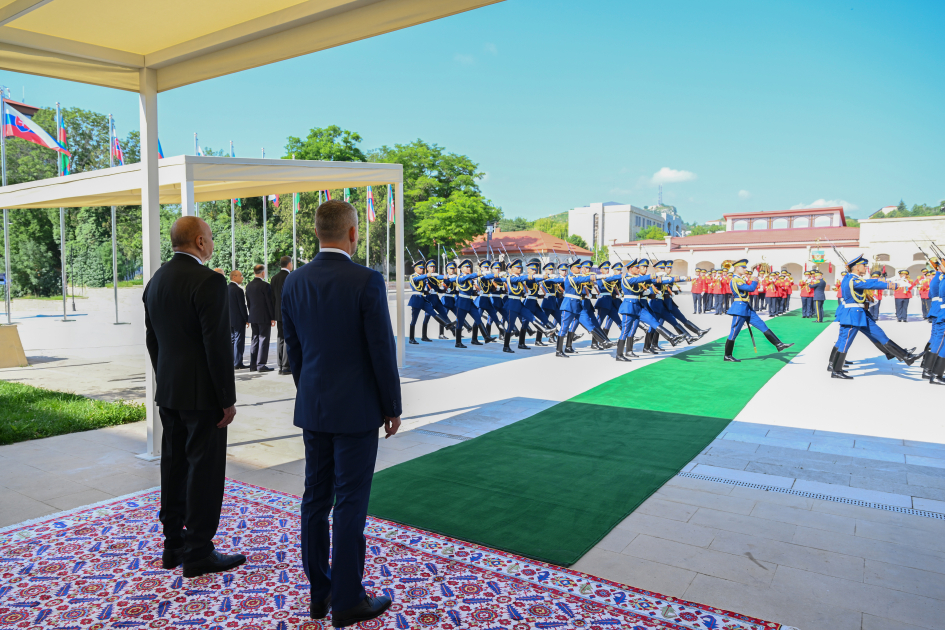Prezidentlər Şuşada mətbuata bəyanatlarla çıxış etdi (YENİLƏNİR)