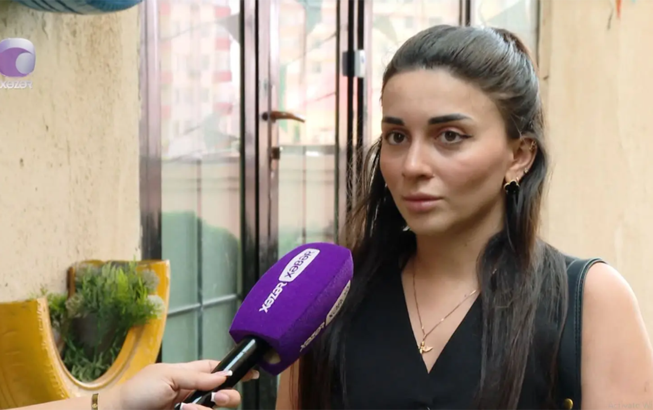 Müdir maaşa görə etiraz edən işçini döyüb? (VİDEO)