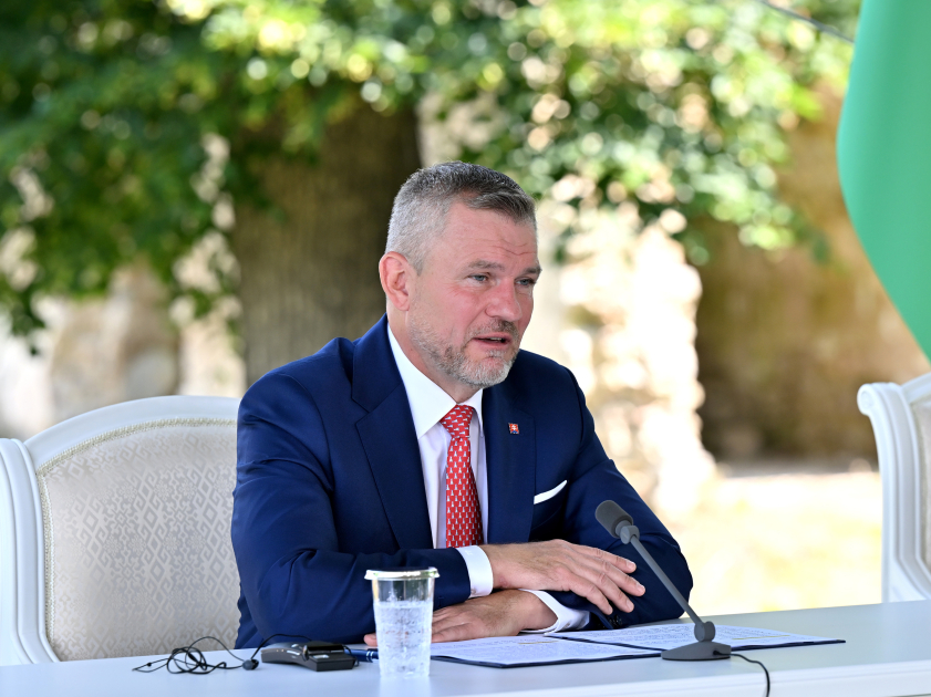 İlham Əliyevin Şuşada Slovakiya Prezidenti ilə geniş tərkibdə görüşü oldu (YENİLƏNİR)