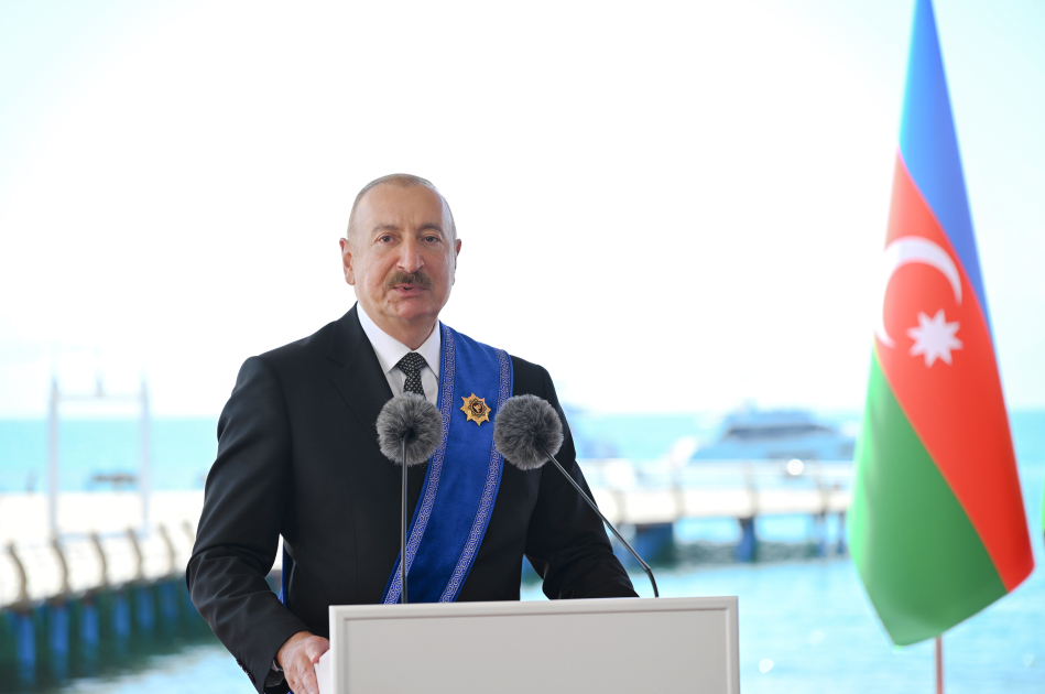 Azərbaycan və Qırğızıstan prezidentlərinin təltifolunma mərasimi keçirildi (FOTO)