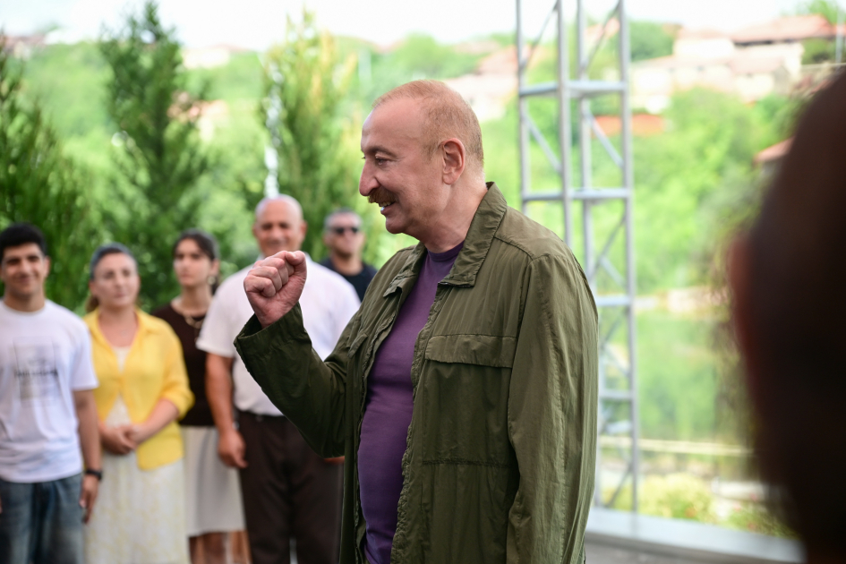Prezident Xocavəndin Quzeyxırman kəndində oldu (FOTO)