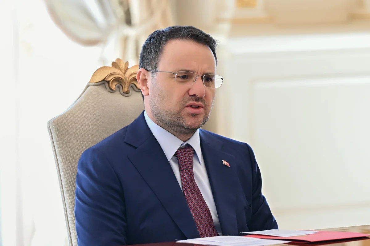 İlham Əliyev Türkiyənin ədliyyə nazirini qəbul etdi (FOTO)