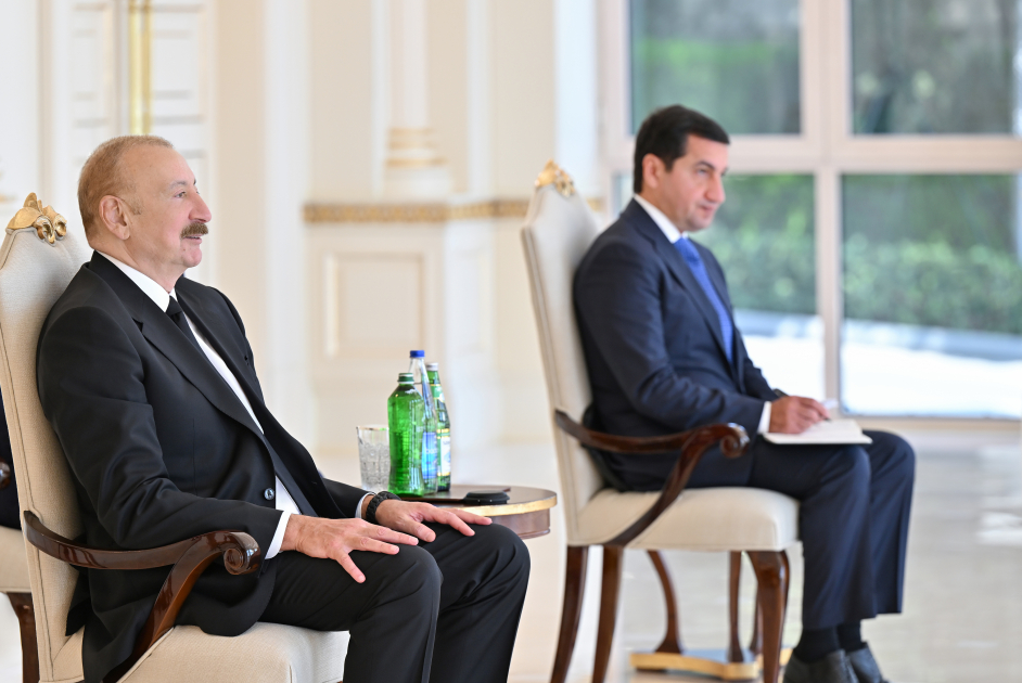 Prezident yeni səfirlərin etimadnaməsini qəbul etdi (YENİLƏNİB)