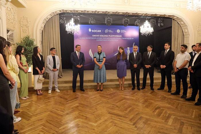 Enerji Dialoqu Platforması çərçivəsində media üçün məlumatlandırma sessiyaları başa çatdı (FOTO)