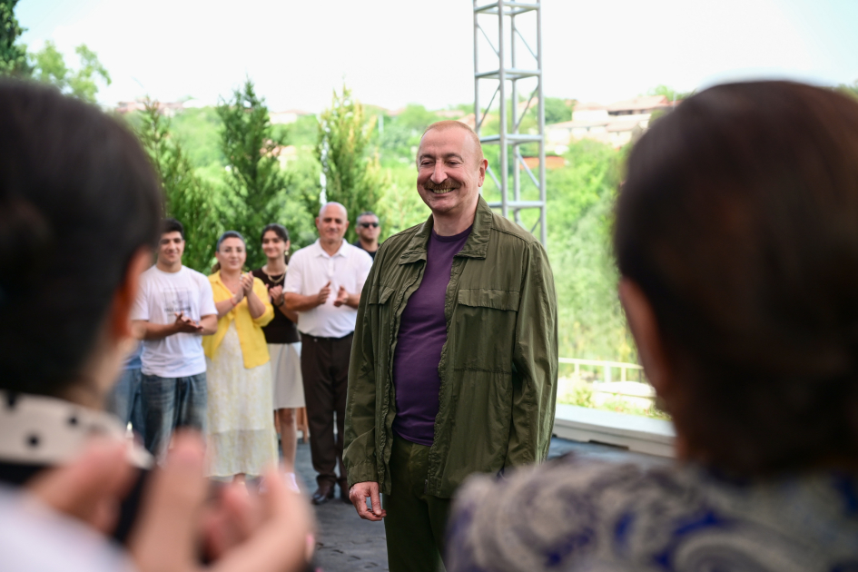 Prezident Xocavəndin Quzeyxırman kəndində oldu (FOTO)