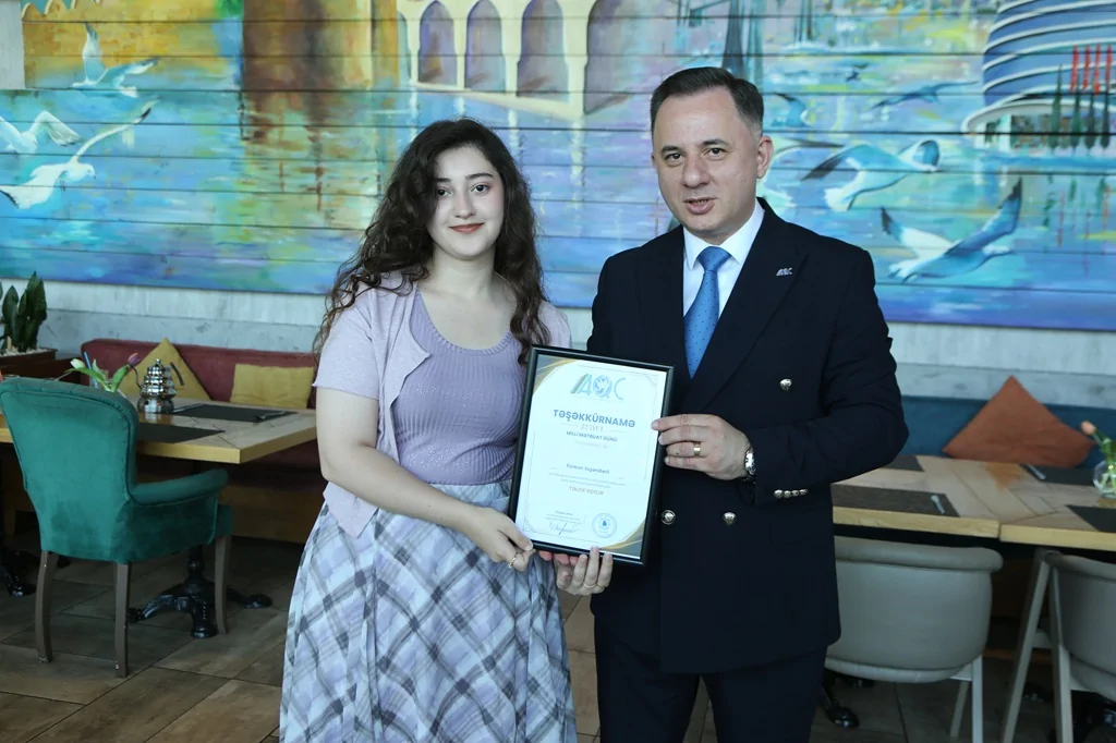 AQC Milli Mətbuat Günündə media nümayəndələri ilə görüş keçirdi (FOTO)