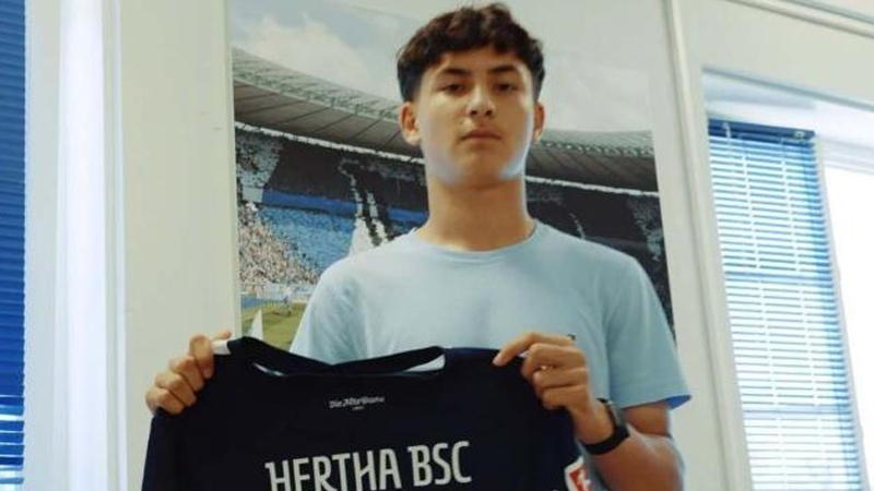 Azərbaycanlı futbolçu 