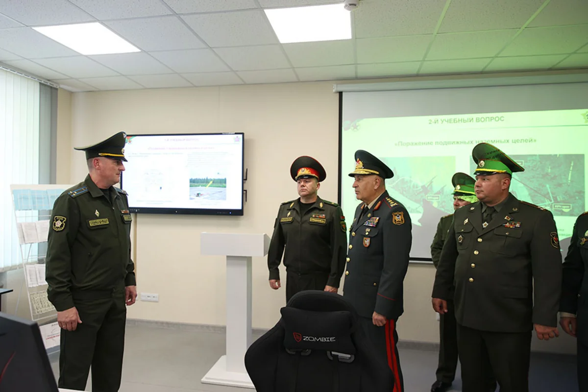 Kərim Vəliyev belaruslu həmkarı ilə regional təhlükəsizliyi müzakirə etdi (FOTO)