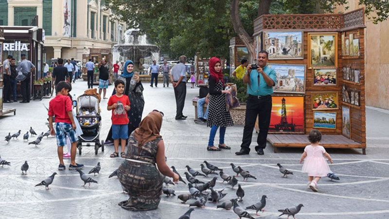 Azərbaycana gələn turistlərin xərcləri 281 milyon manata yaxın azalıb