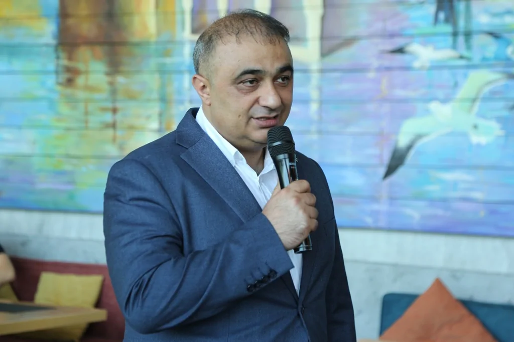 AQC Milli Mətbuat Günündə media nümayəndələri ilə görüş keçirdi (FOTO)