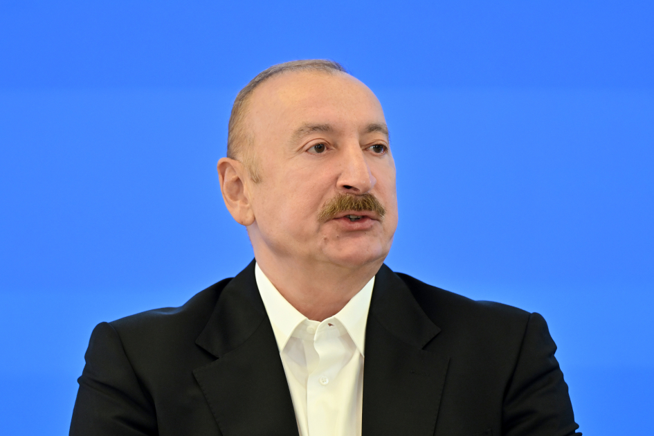 İlham Əliyev IV Şuşa Qlobal Media Forumunun açılışında iştirak etdi (YENİLƏNİB)