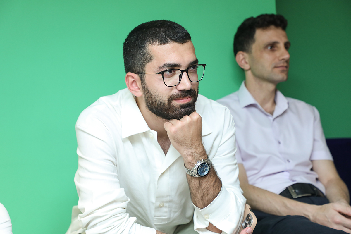 Silikon Vadisinin azərbaycanlı investoru Bakıda startaplara seminar keçdi (FOTO)