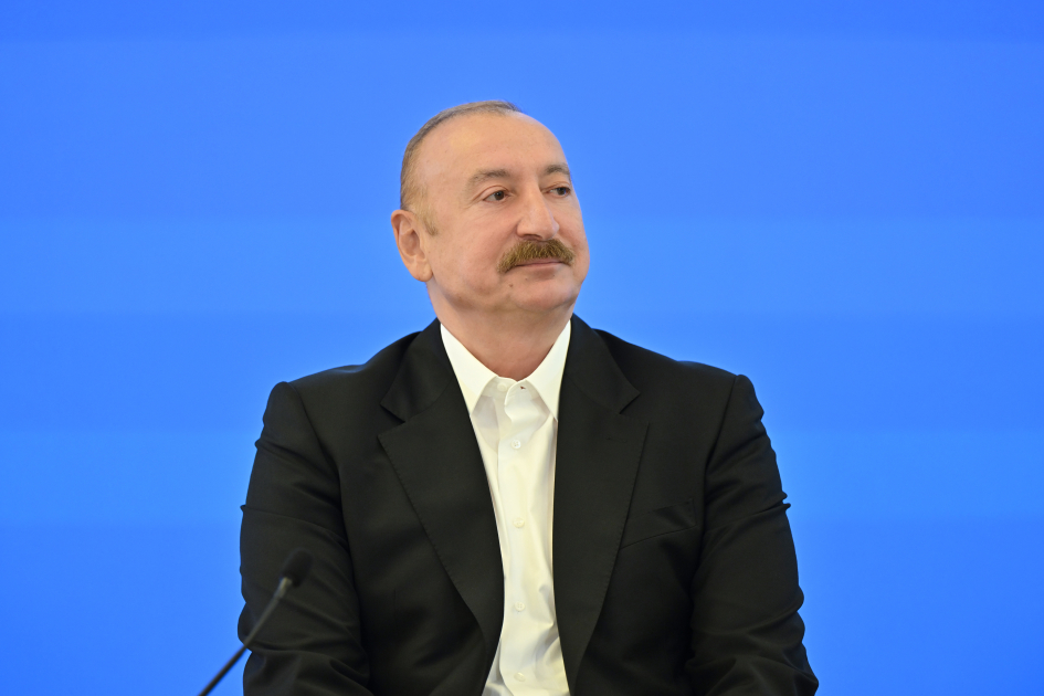 İlham Əliyev IV Şuşa Qlobal Media Forumunun açılışında iştirak etdi (YENİLƏNİB)