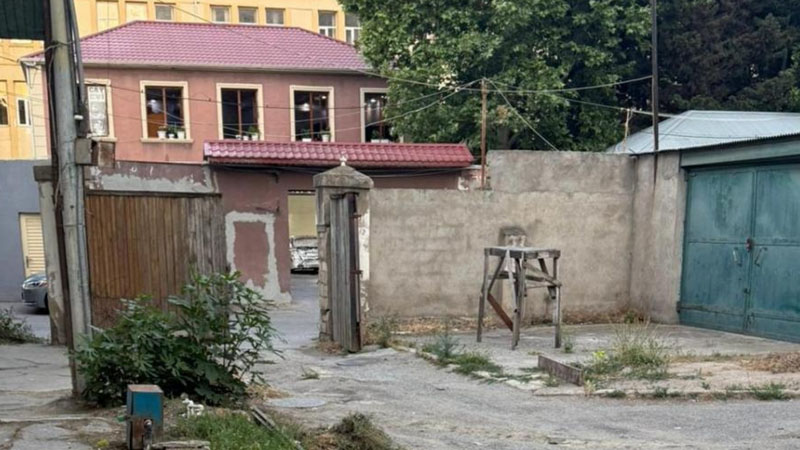 Bakı sakini 