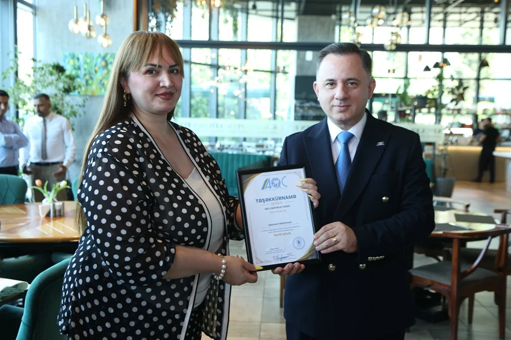 AQC Milli Mətbuat Günündə media nümayəndələri ilə görüş keçirdi (FOTO)