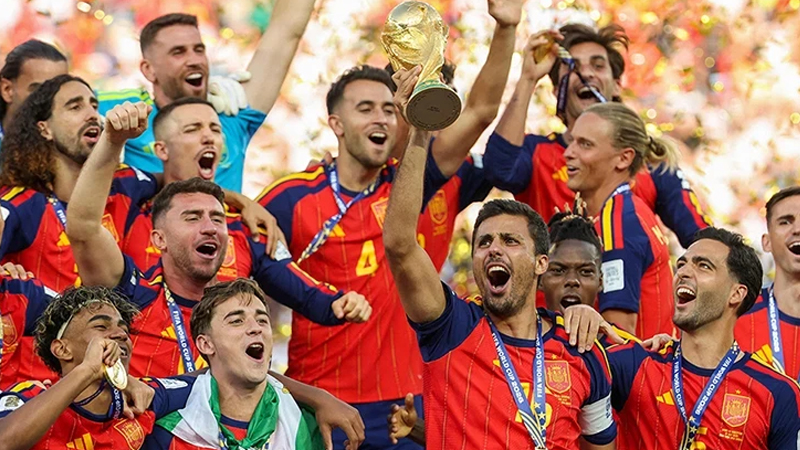 Futbolda İspaniya əsri