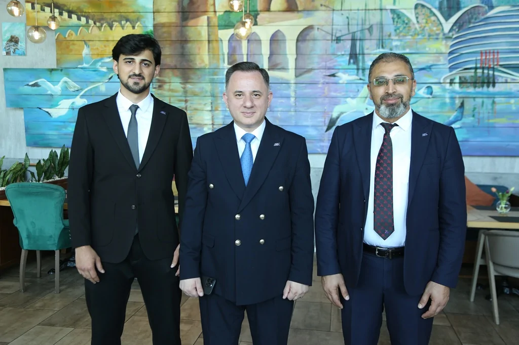 AQC Milli Mətbuat Günündə media nümayəndələri ilə görüş keçirdi (FOTO)