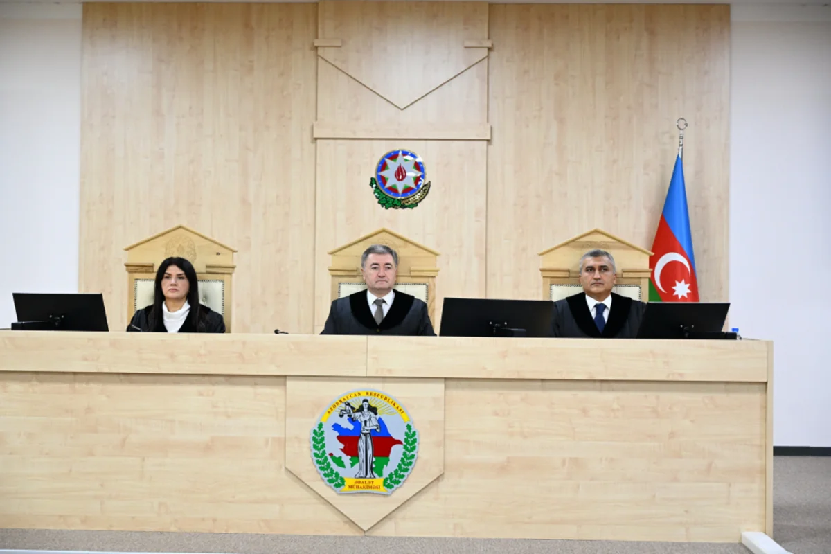 Ermənistan vətəndaşlarının şikayətləri üzrə apellyasiya məhkəməsində hakimlər kollegiyası müşavirəyə getdi