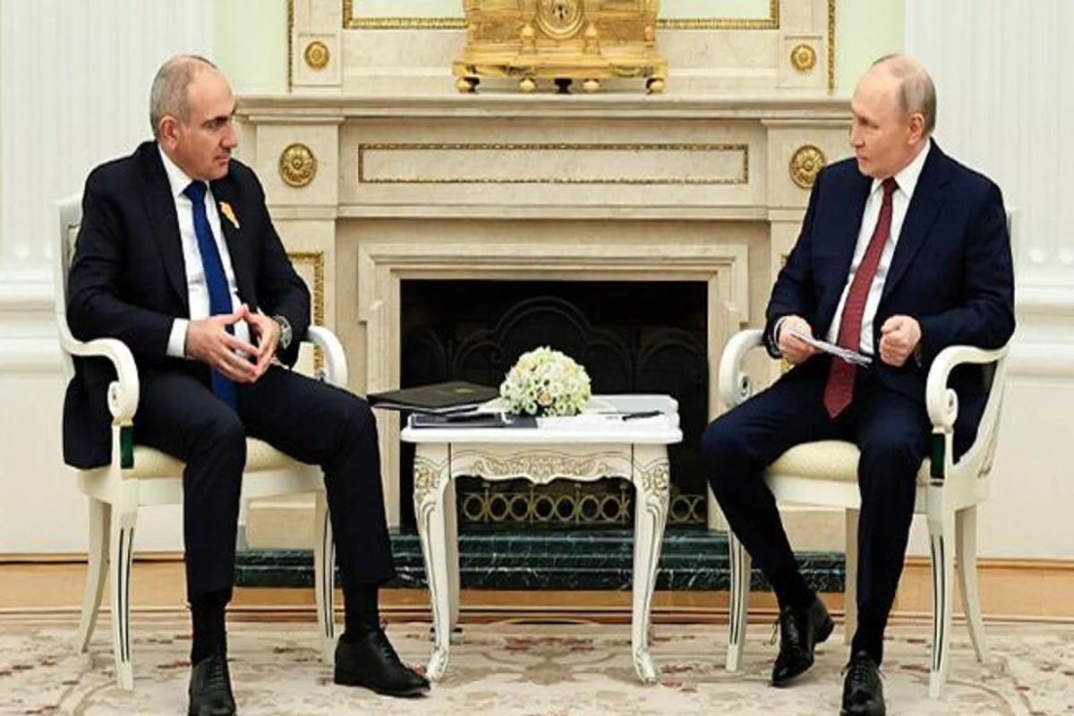 Paşinyan və Putin arasında telefon danışığı olub