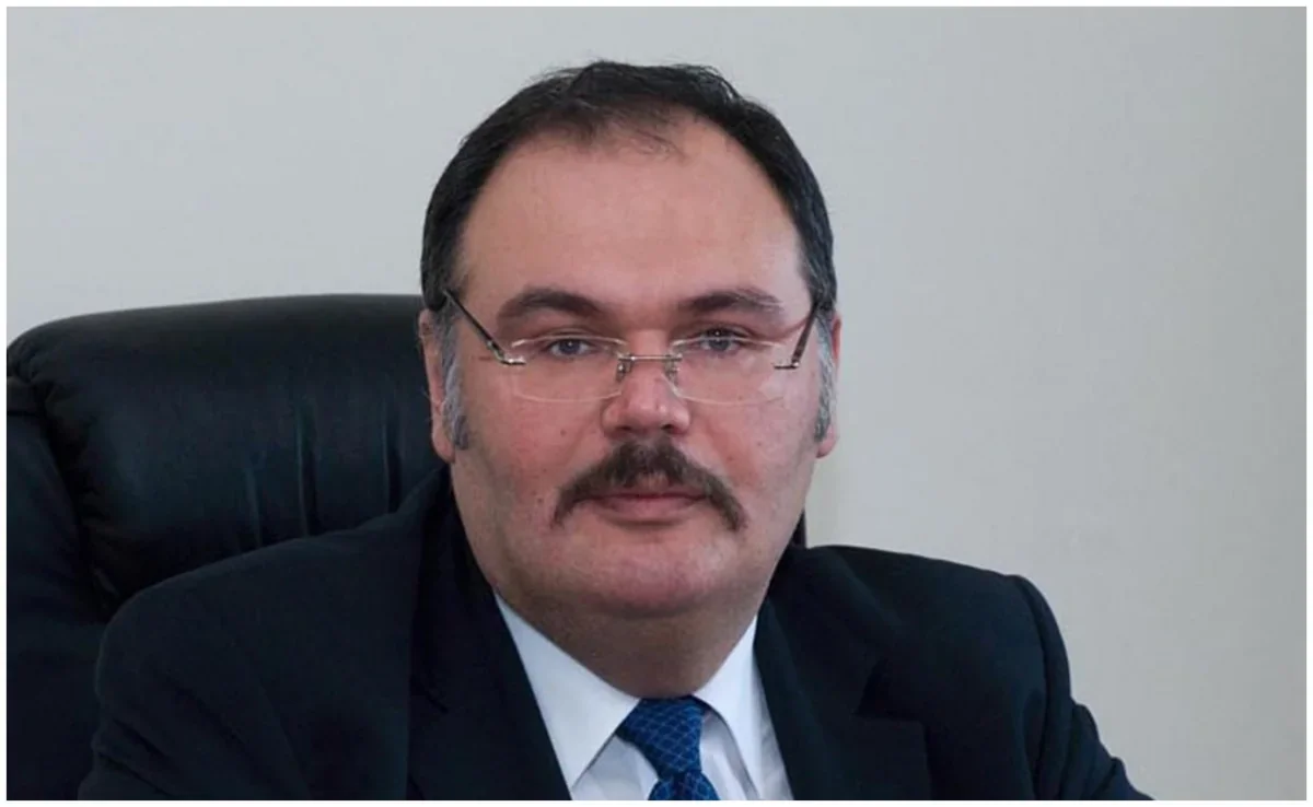 Macarıstandakı səfirimiz də vəzifəsindən geri çağırıldı: Serbiyaya təyin olundu (YENİLƏNİB)