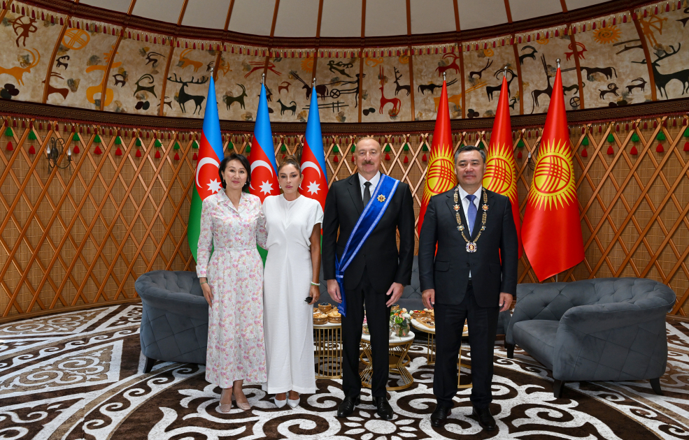 Prezident və birinci xanımın şərəfinə dövlət ziyafəti verildi