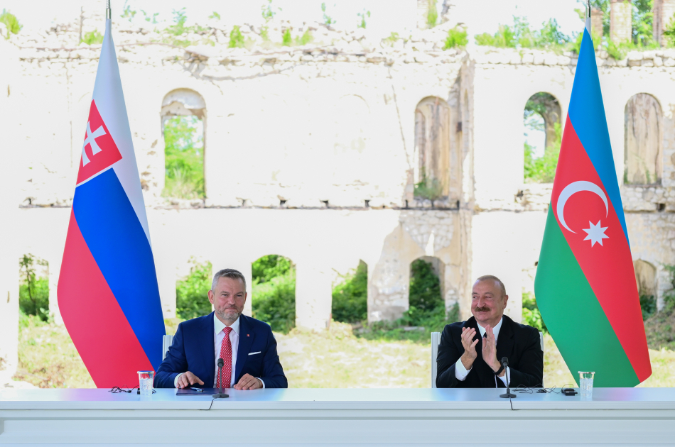 İlham Əliyevin Şuşada Slovakiya Prezidenti ilə geniş tərkibdə görüşü oldu (YENİLƏNİR)