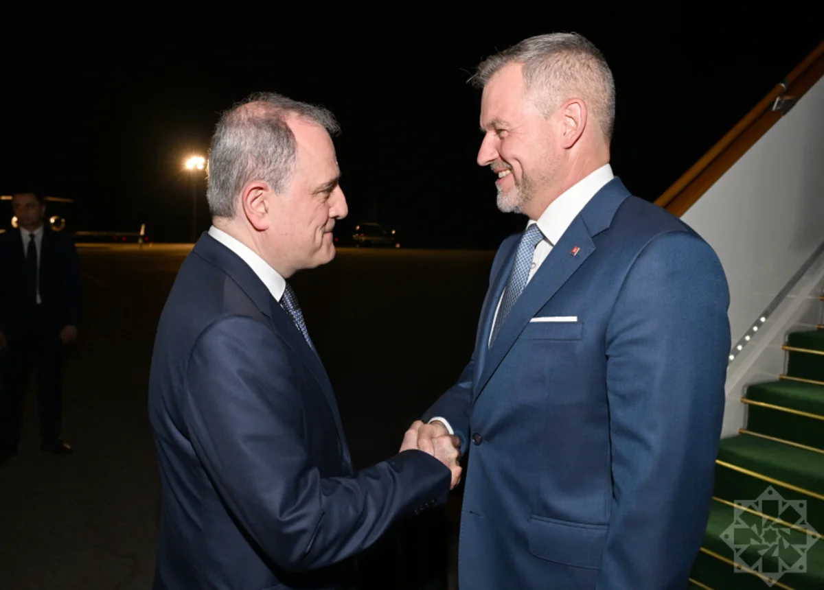 Slovakiya Prezidenti Peter Pelleqrini Azərbaycana rəsmi səfərə gəldi