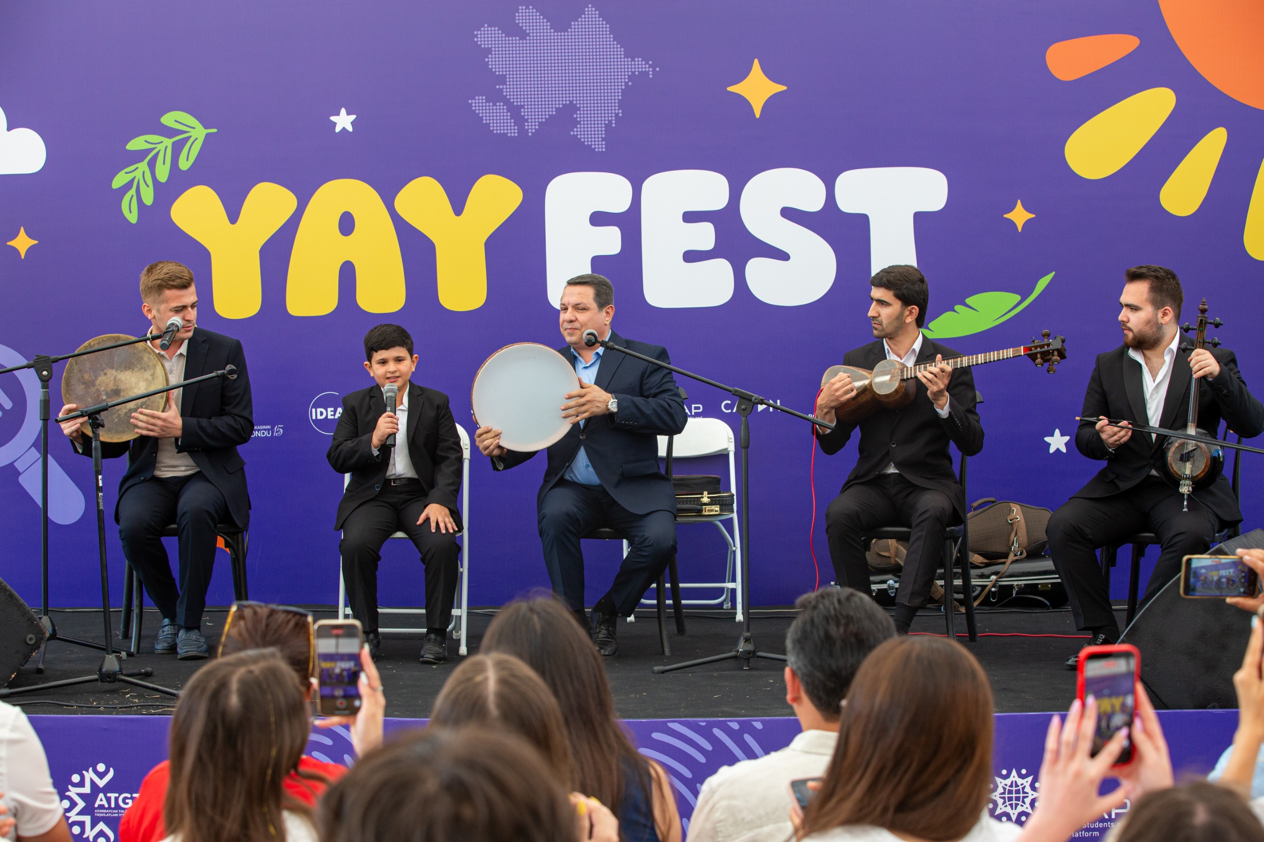 Yay Fest-də media və rəqəmsal savadlılığa həsr olunan düşərgə keçirildi (FOTO)