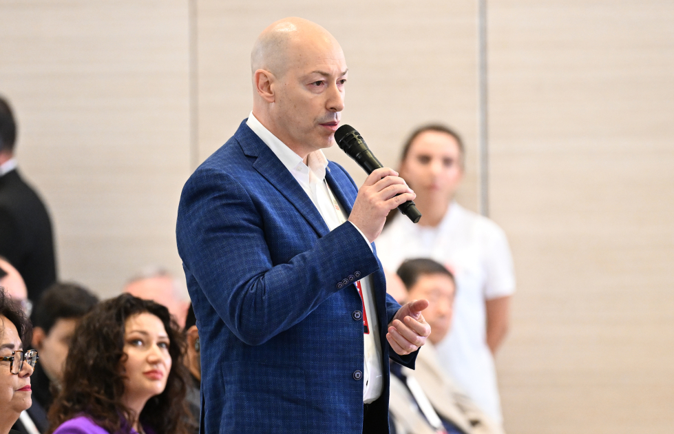 İlham Əliyev IV Şuşa Qlobal Media Forumunun açılışında iştirak etdi (YENİLƏNİB)