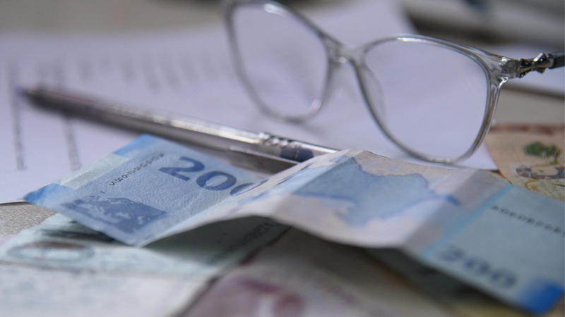 Bank sektorunda artım: Aktivlər 60 milyard manatı ötdü