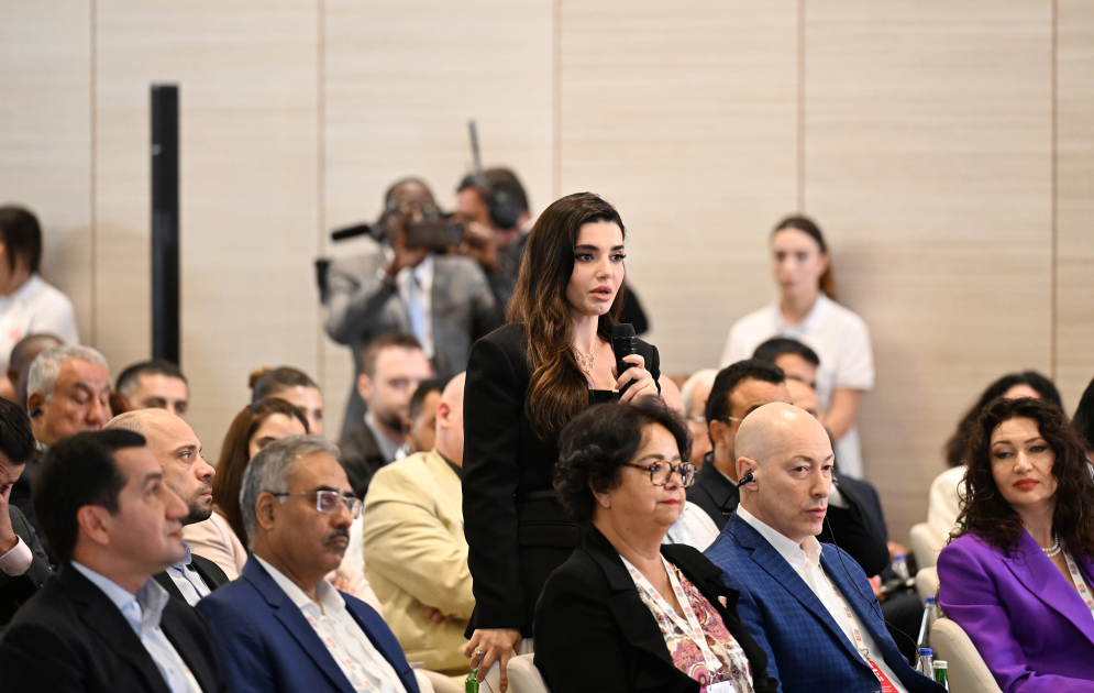 İlham Əliyev IV Şuşa Qlobal Media Forumunun açılışında iştirak etdi (YENİLƏNİB)