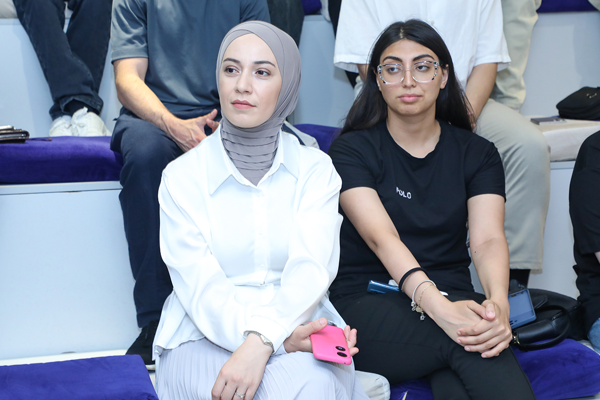 Silikon Vadisinin azərbaycanlı investoru Bakıda startaplara seminar keçdi (FOTO)