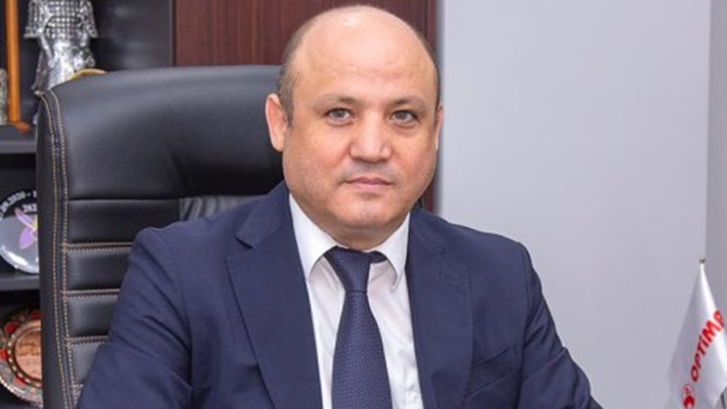 İş adamının 10 milyon dollarlıq borca görə xidməti avtomobili və mülklərinə qadağa qoyuldu (SİYAHI)