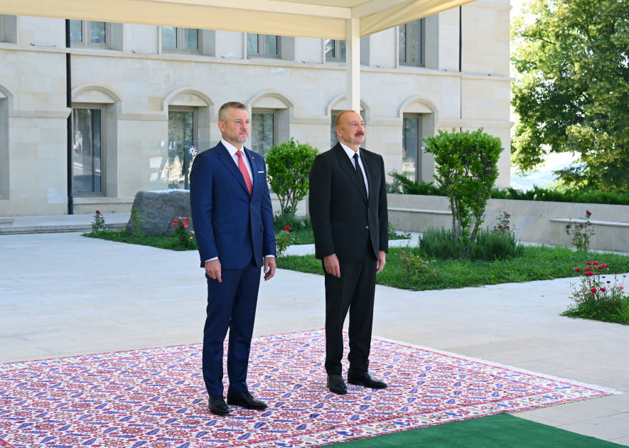 Prezidentlər Şuşada mətbuata bəyanatlarla çıxış etdi (YENİLƏNİR)