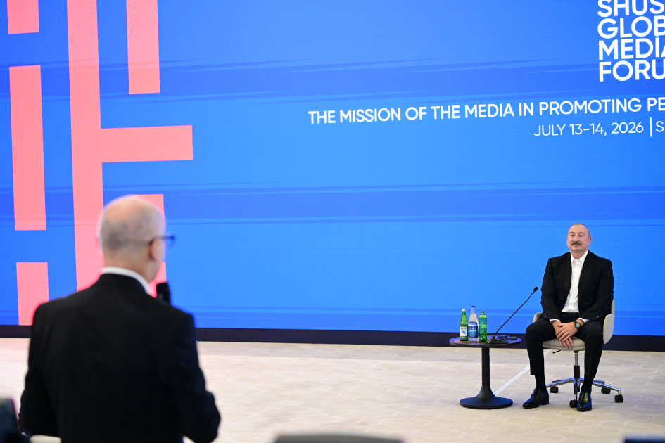 İlham Əliyev IV Şuşa Qlobal Media Forumunun açılışında iştirak etdi (YENİLƏNİB)