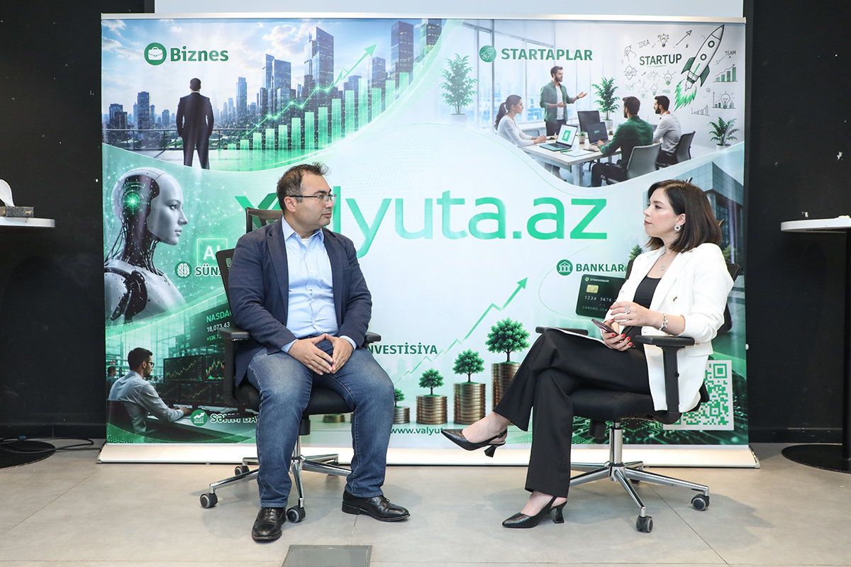 Silikon Vadisinin azərbaycanlı investoru Bakıda startaplara seminar keçdi (FOTO)